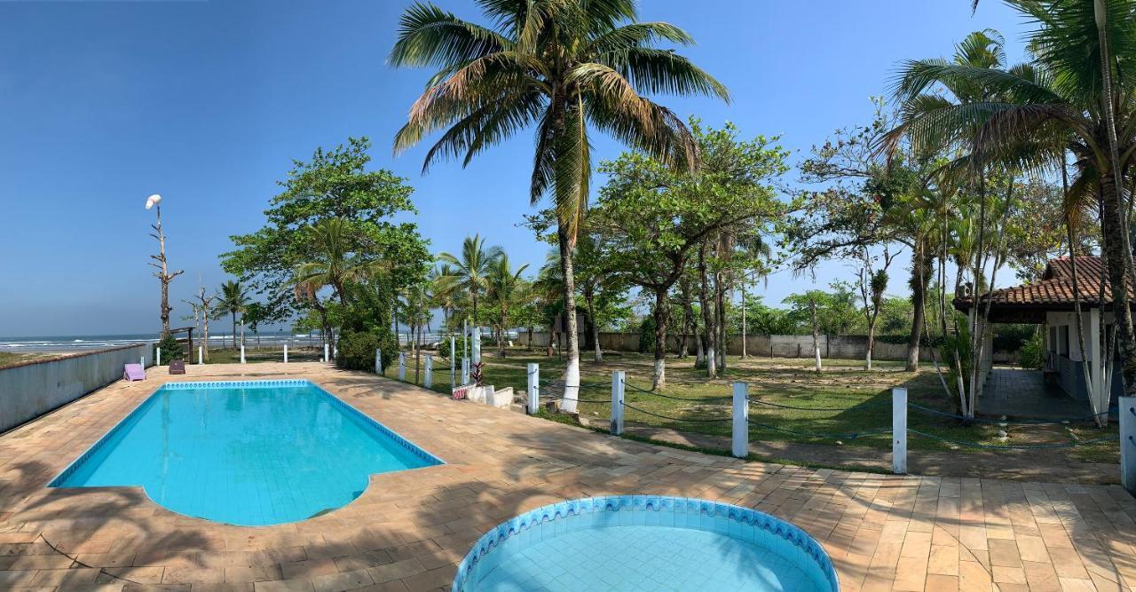 Villa Chale Jorai - Pe Na Areia Bertioga Exterior foto
